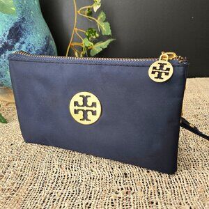 Tory Burch Nylon Envelope Wristlet Navy Blue Wallet Gold Emblem 3 Compartment